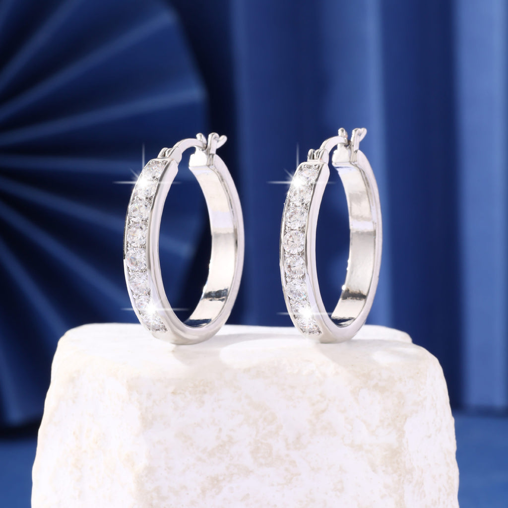 Zircon minimalist earrings