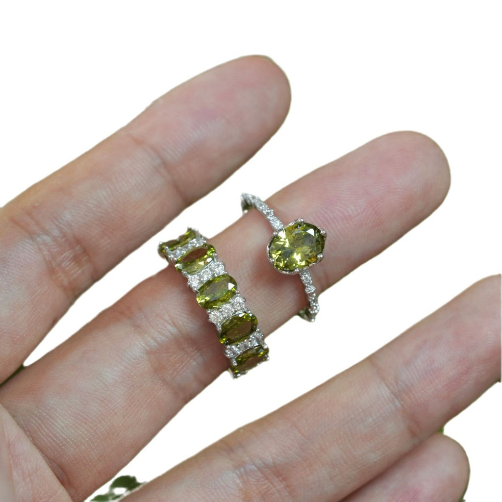 Olive Green Oval Diamond Opening Fashion Ring