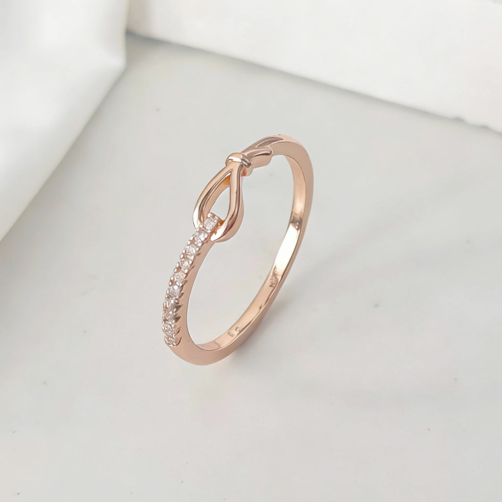 Light Luxury Fashion Rope Knot Ring for Women