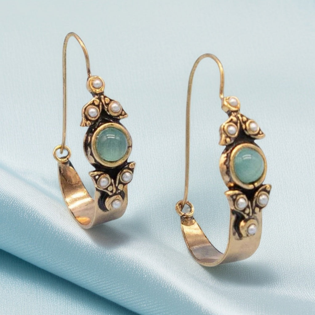 Palace Style Emerald Pearl Earrings