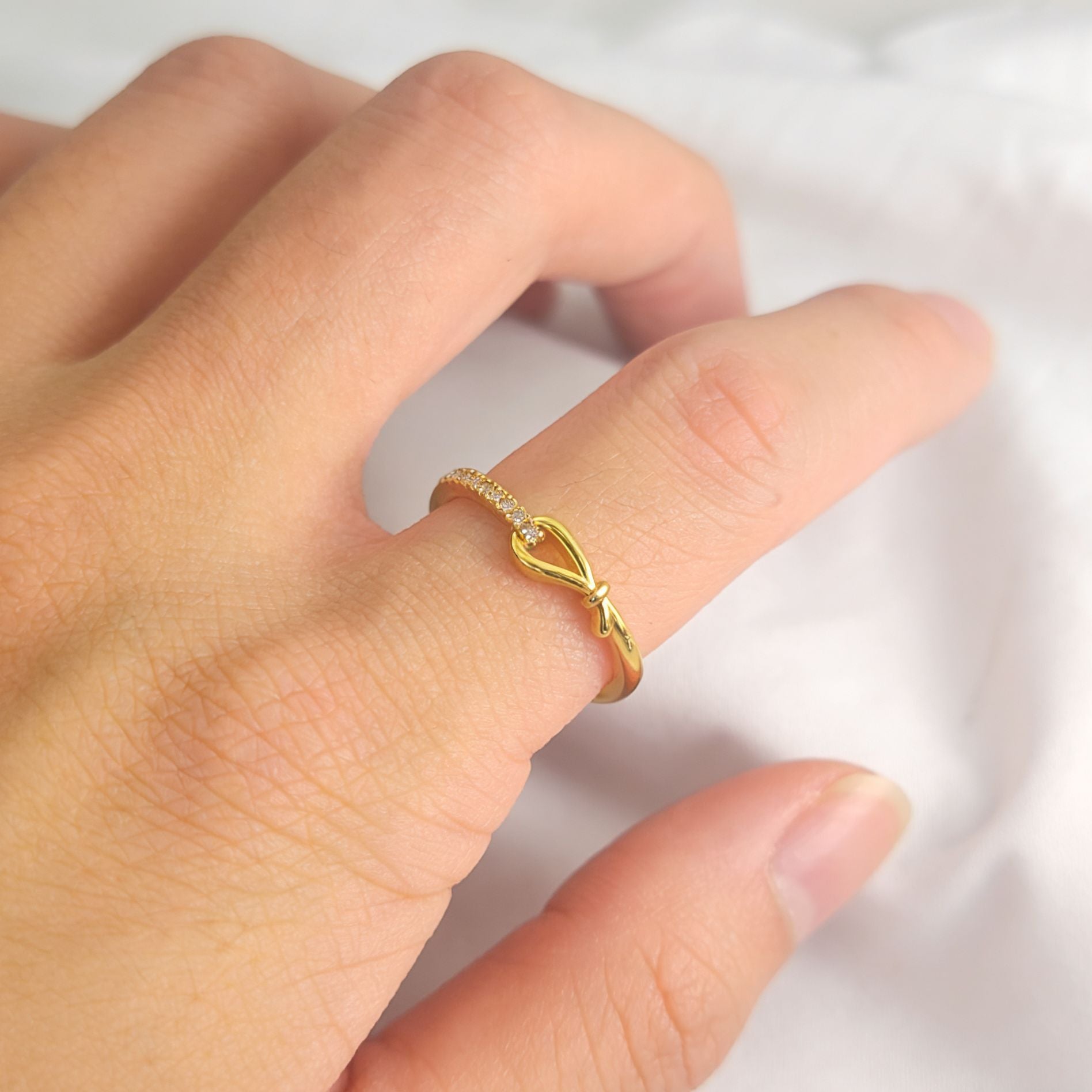 Light Luxury Fashion Rope Knot Ring for Women