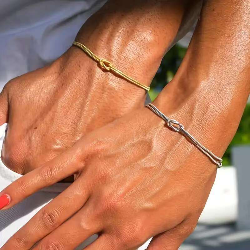Minimalist Knotted Double Layer Snake Chain Bracelet