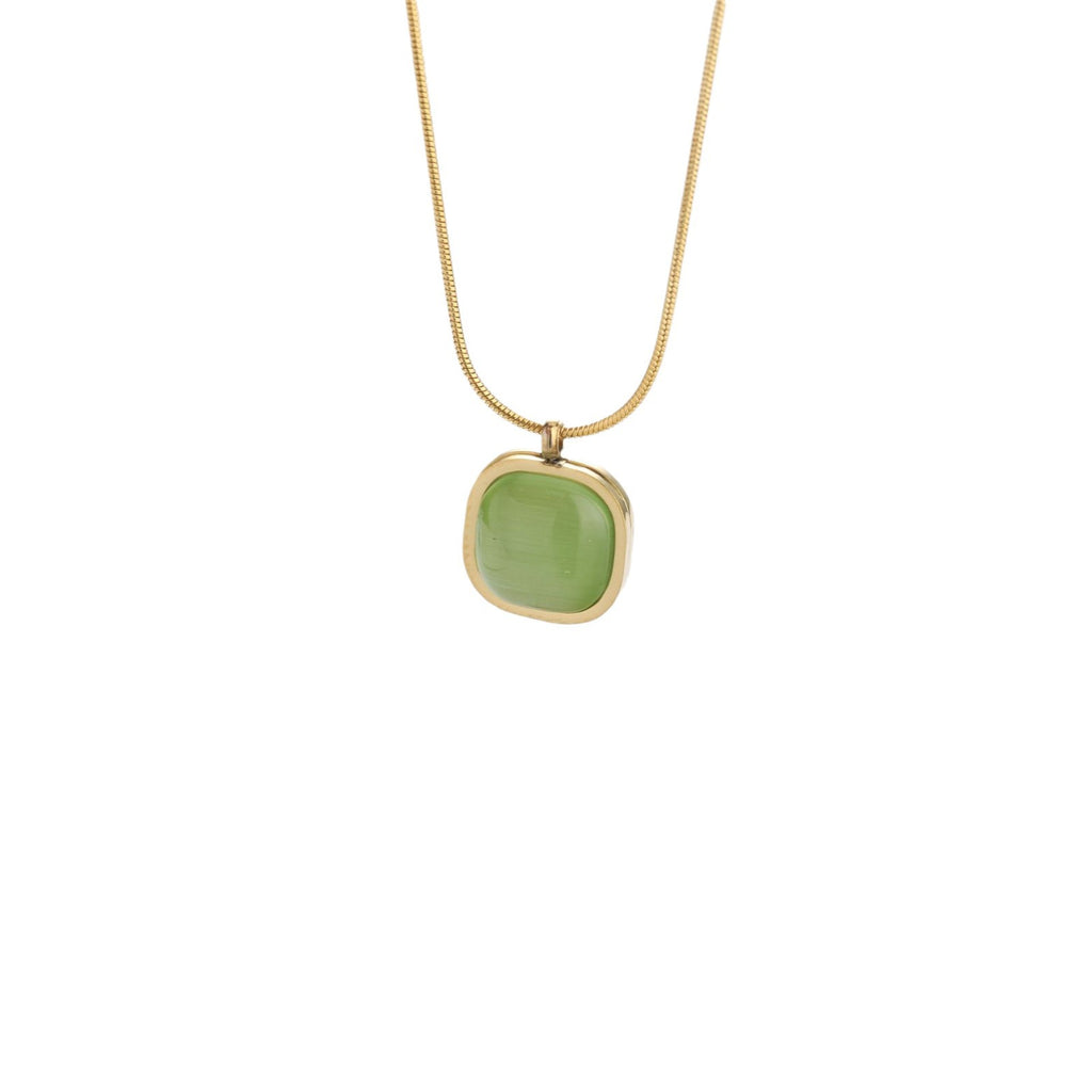 Bohemian-style necklace